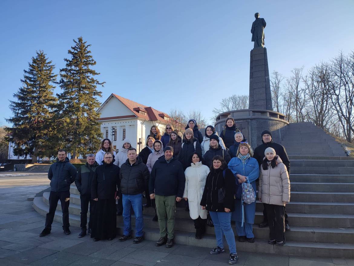 Проща до Канева до могили Т.Г.Шевченка